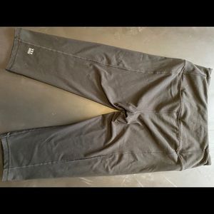 Victoria’s Secret Sport Cropped Leggings